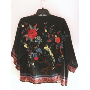 Black Floral Kimono